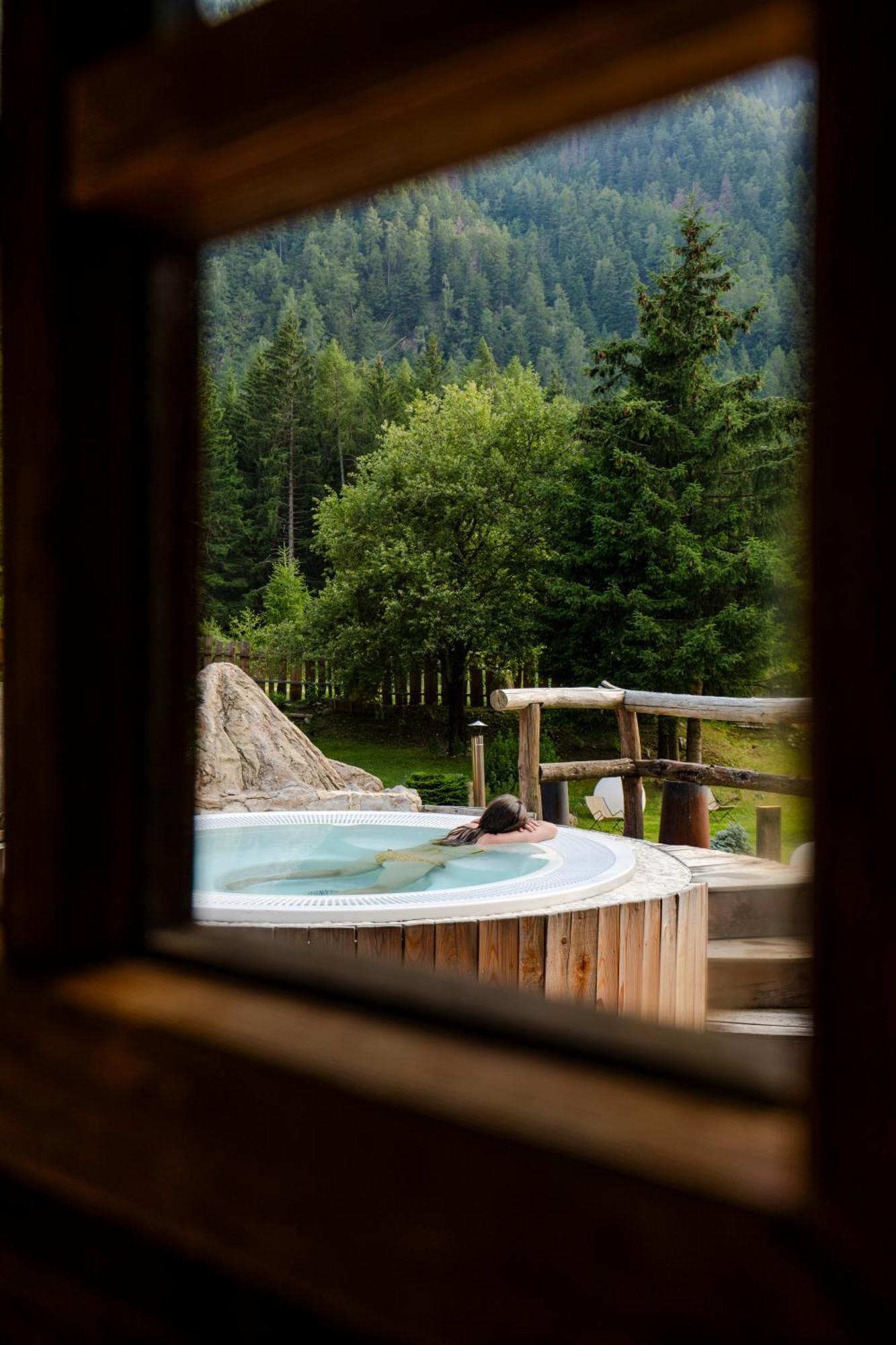 La Tana Dell'Orso Hotel & Spa Ponte Di Legno Exterior photo